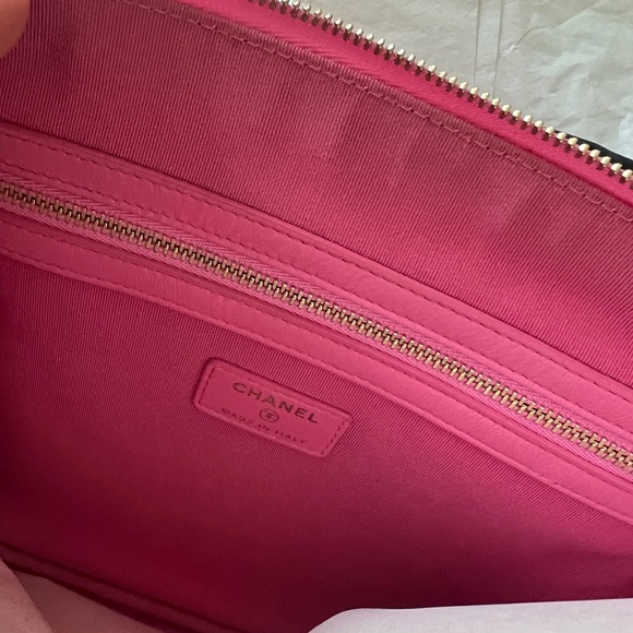Chanel Pink Quilted Clutch Bag - Picture 6 of 7